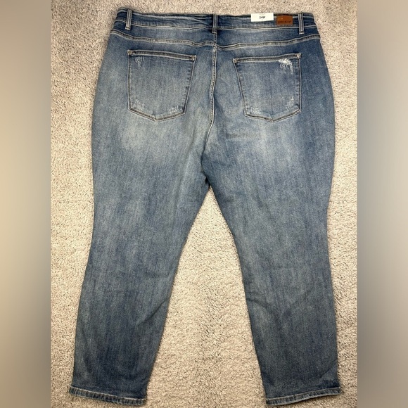 Judy Blue Jeans Womens 24W Boyfriend Fit Mid Rise Regular Wash Fade JB82193MD - Picture 5 of 5